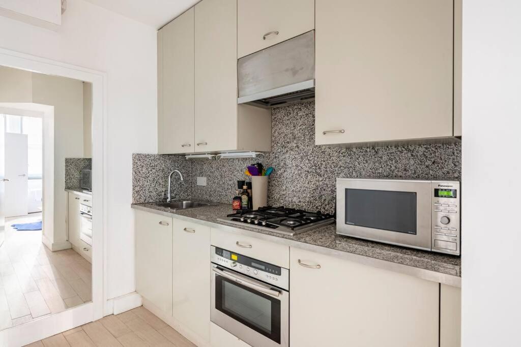 Chelsea Posh Apartment Londra Exterior foto