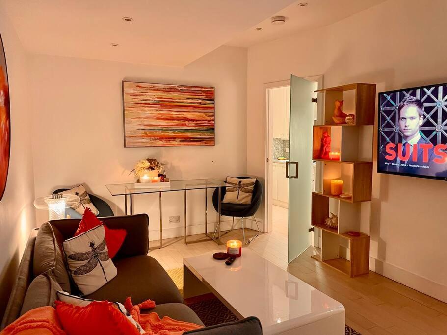 Chelsea Posh Apartment Londra Exterior foto